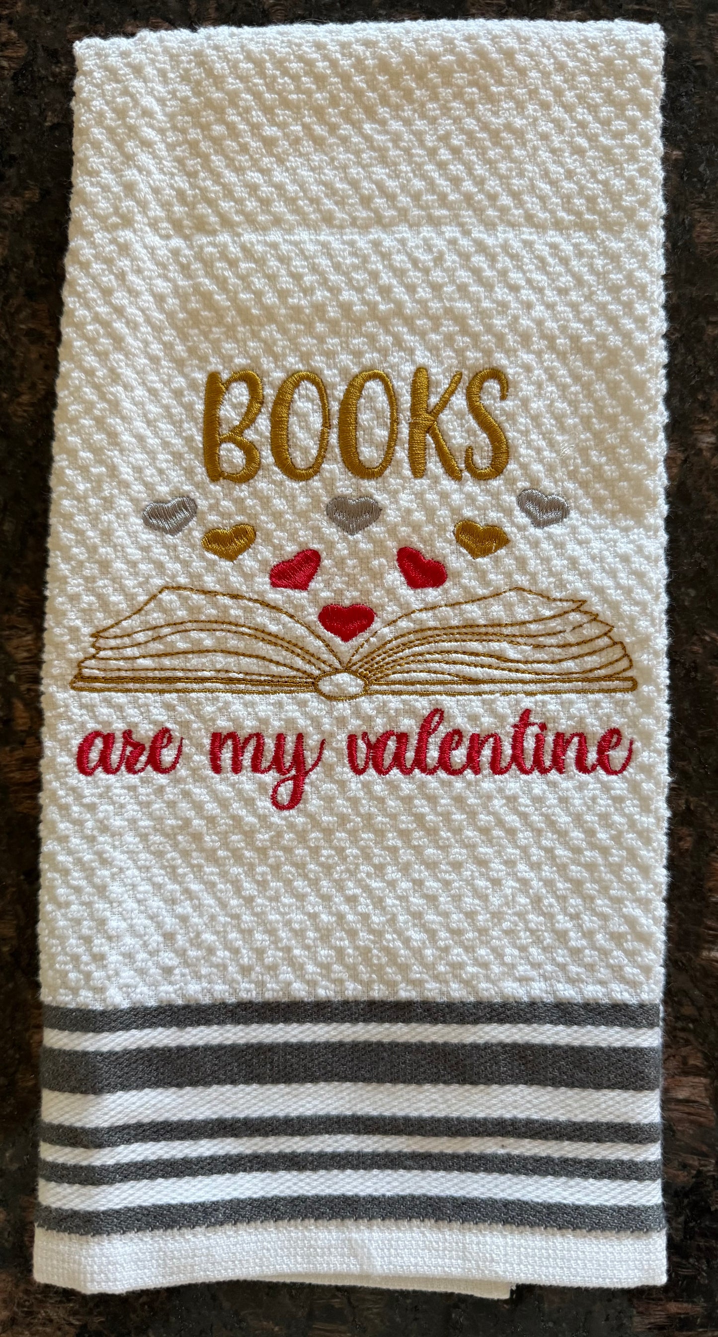 Books are my Valentine (Silver/Gold/Red)